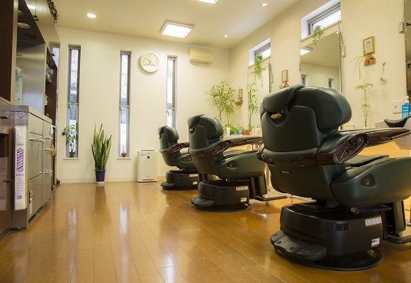 ゆったりした施術エリア