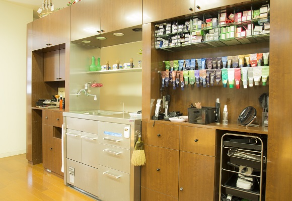 カラー・パーマ